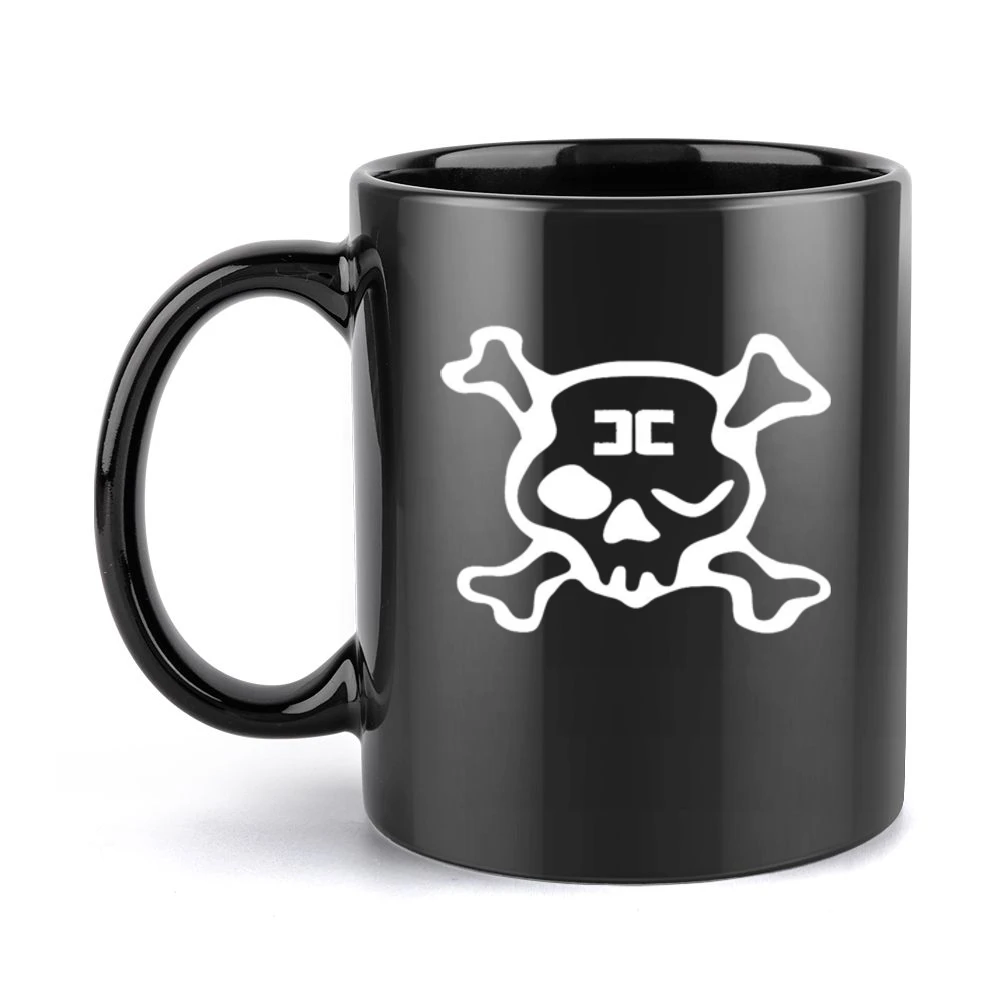 Combichrist Skull crosbones jolly roger white Logo Black Mug