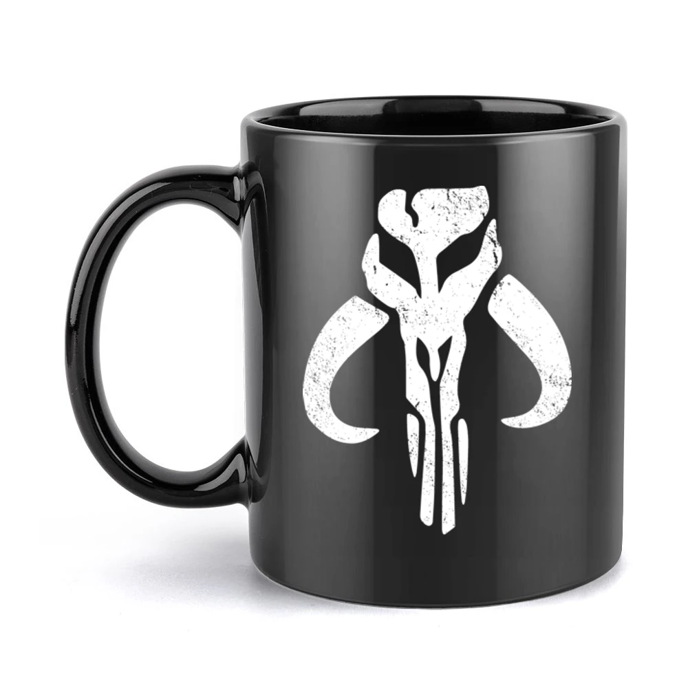 Mandalorian Mythosaur Skull White Symbol Star Wars Tv Show Distressed Black Mug