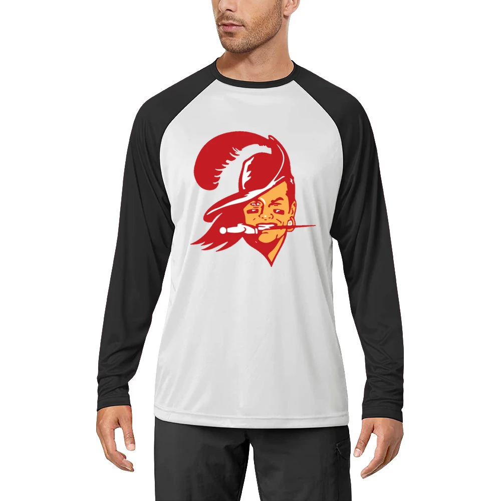 Tom Brady Buccaneer Face Tampa Bay Football Fan Men Long Sleeve T-Shirt