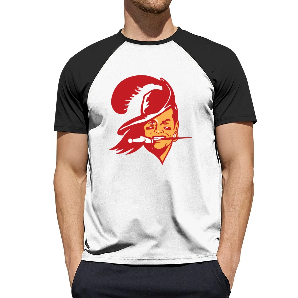 Tom Brady Buccaneer Face Tampa Bay Football Fan Men Short Sleeve T-Shirt